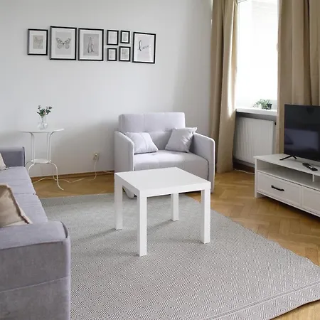 Apartament Przy Parku Saskim Warsaw Exterior photo